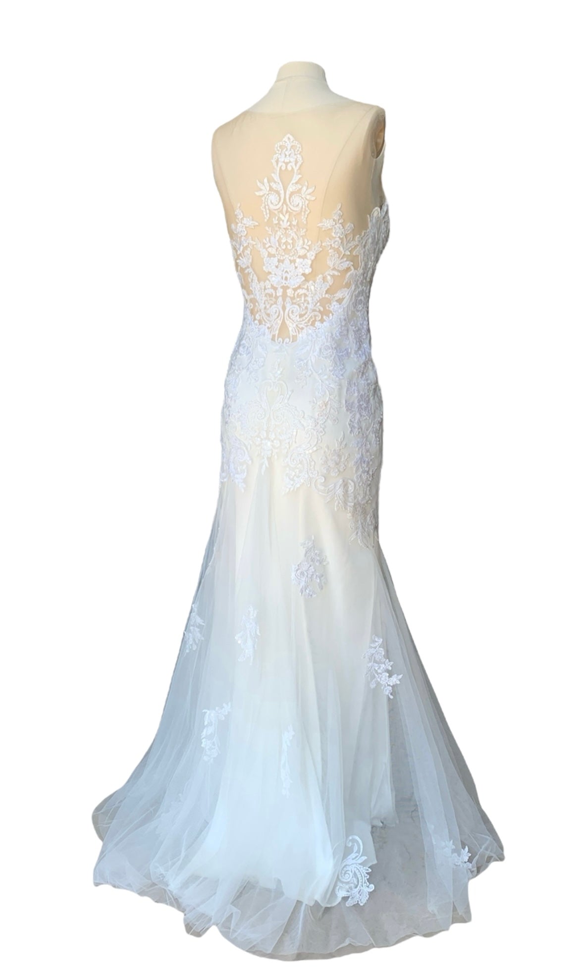 Trumpet wedding gown in tulle with lace appliqués & nude illusion shoulders